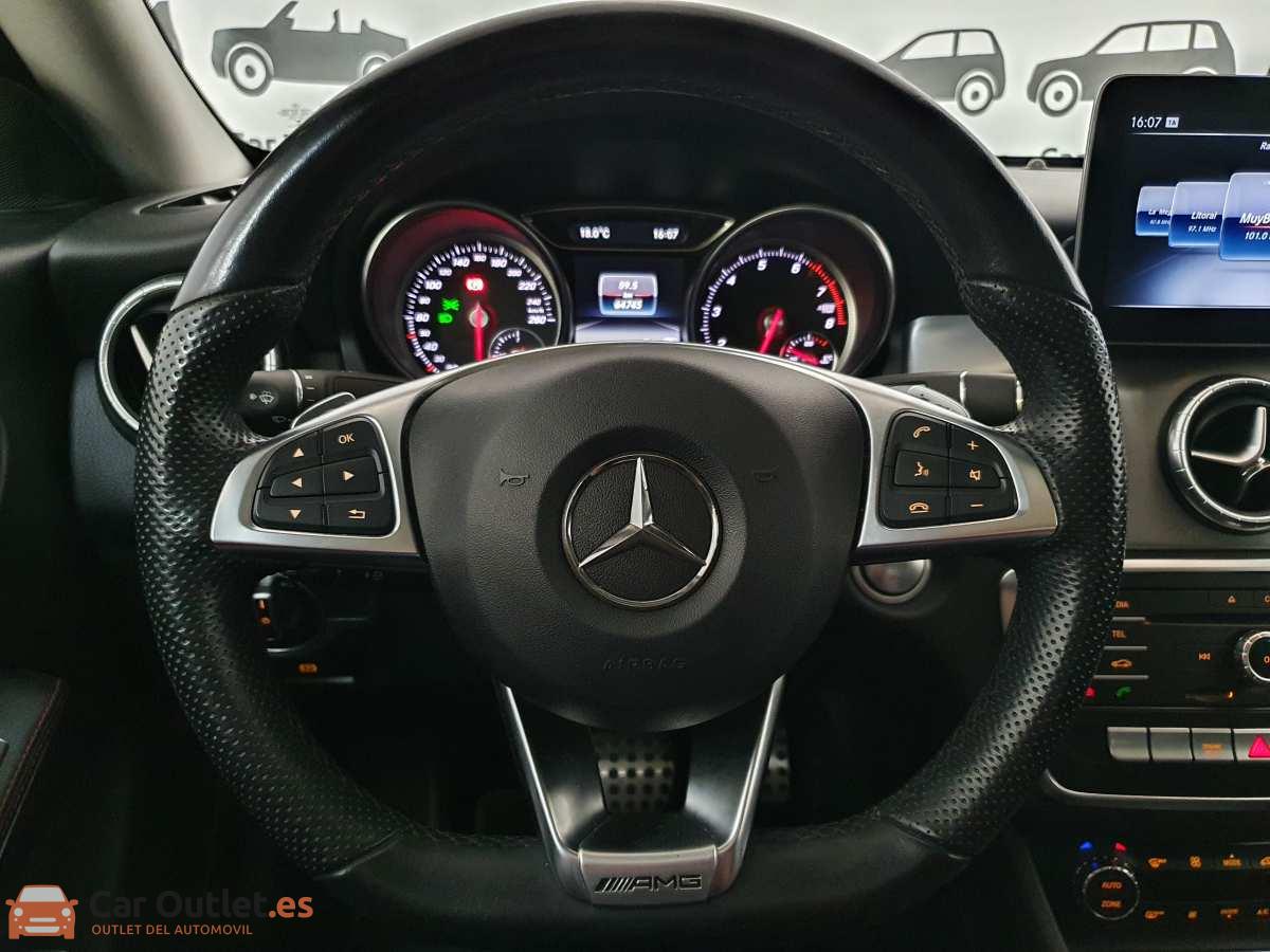 24 - Mercedes CLA Class 2018 - AUTO