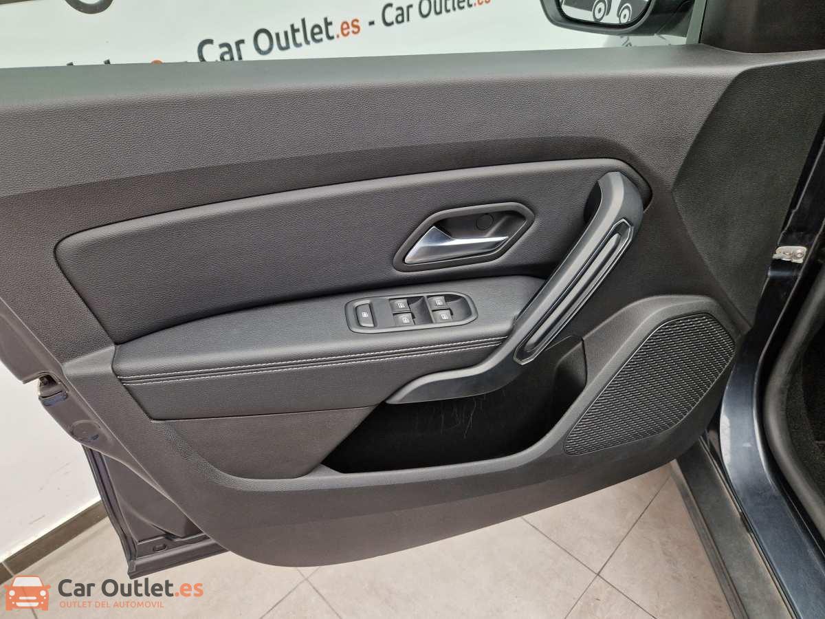14 - Dacia Duster 2018
