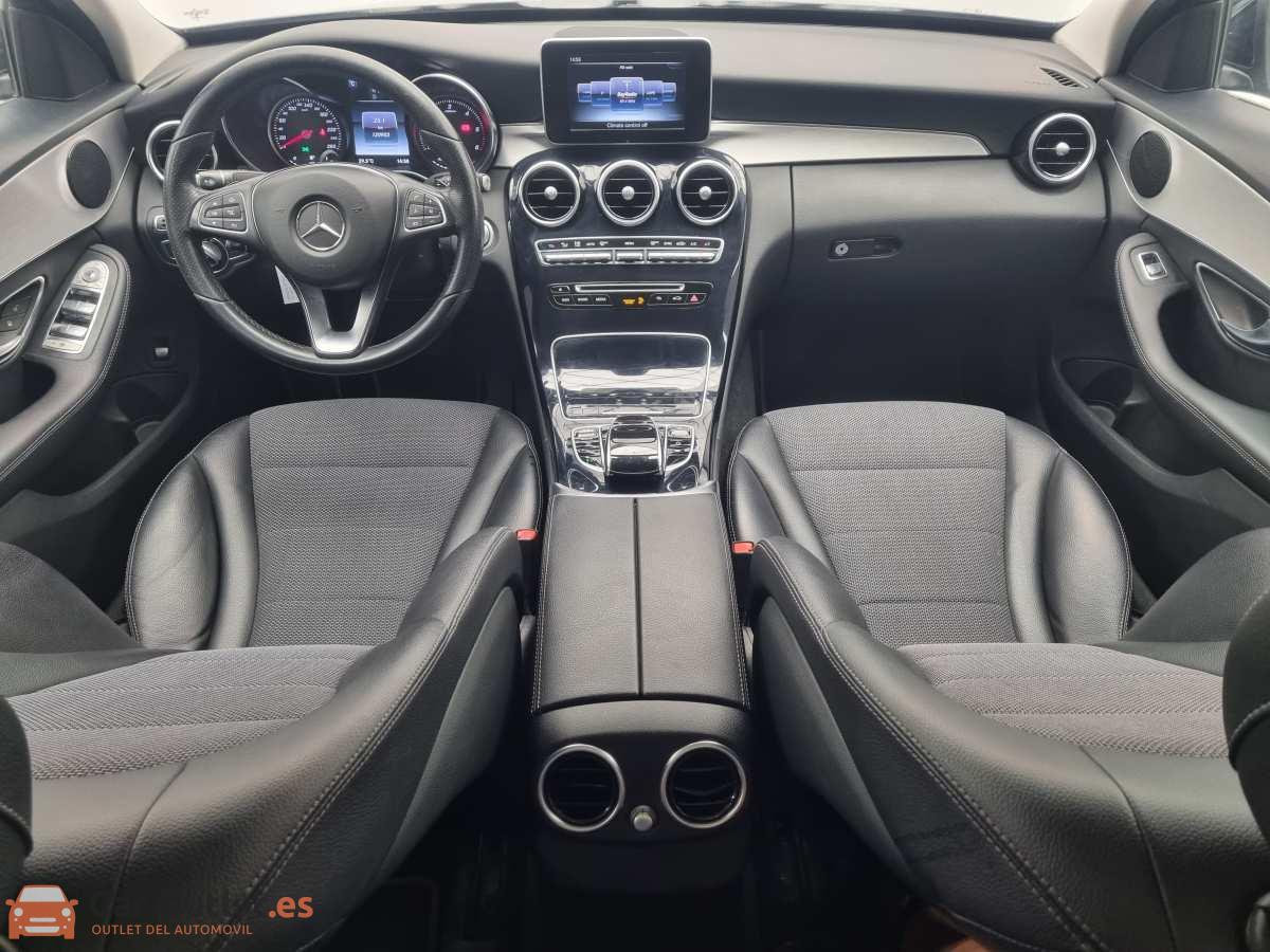 16 - Mercedes C Class 2017 - AUTO