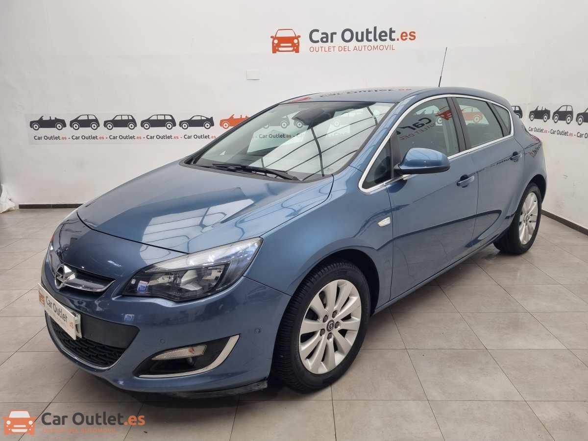 0 - Opel Astra 2014