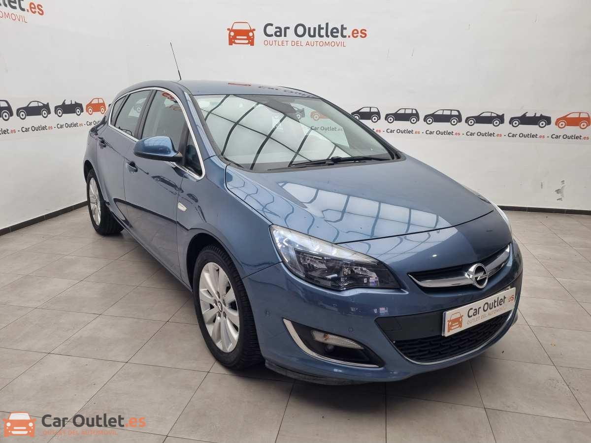 2 - Opel Astra 2014