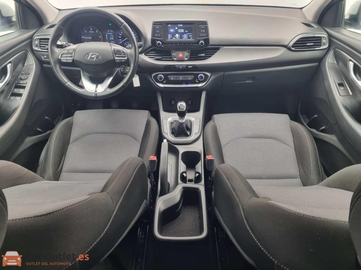 17 - Hyundai i30 2018