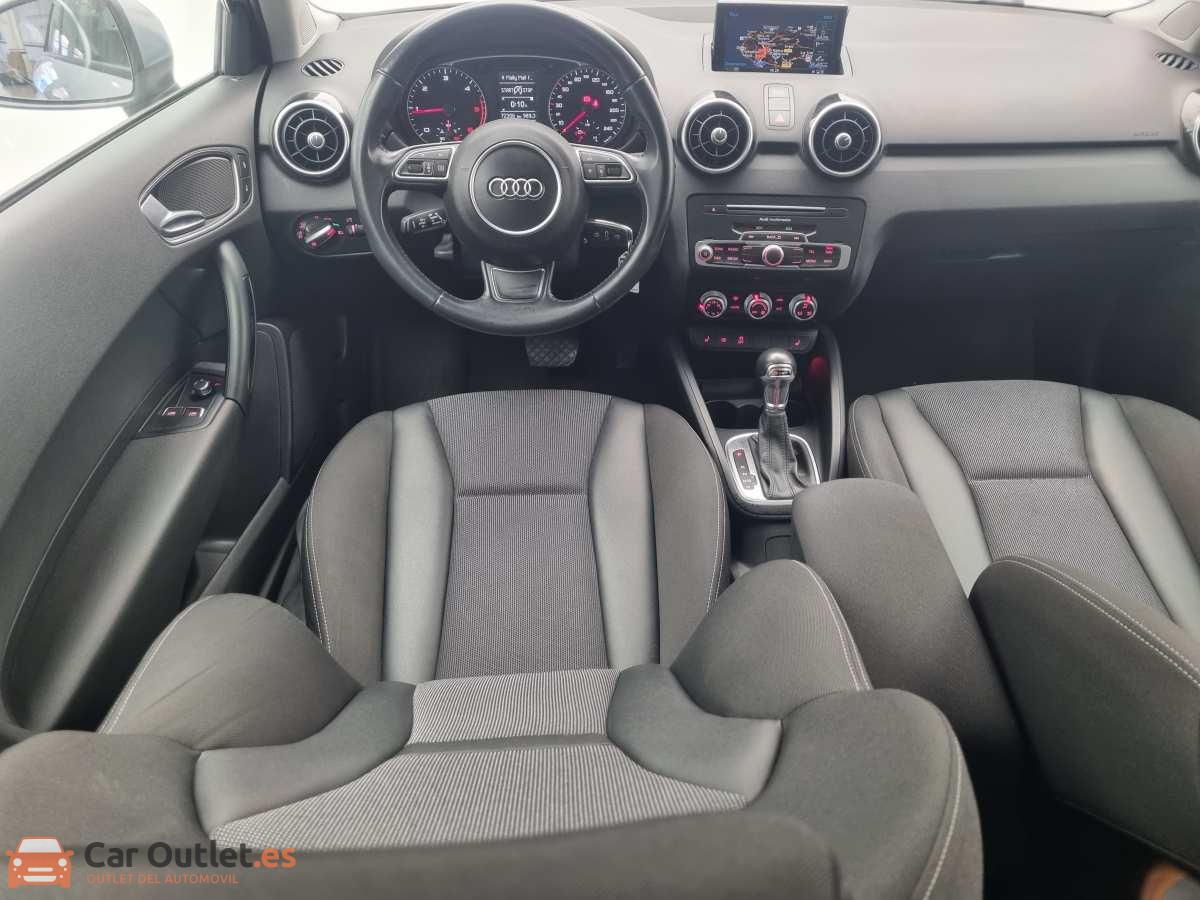 18 - Audi A1 2015 - AUTO