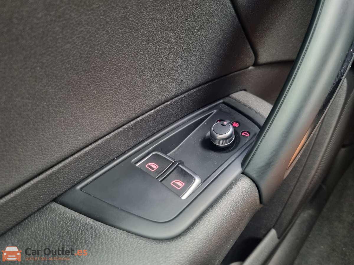 19 - Audi A1 2015 - AUTO