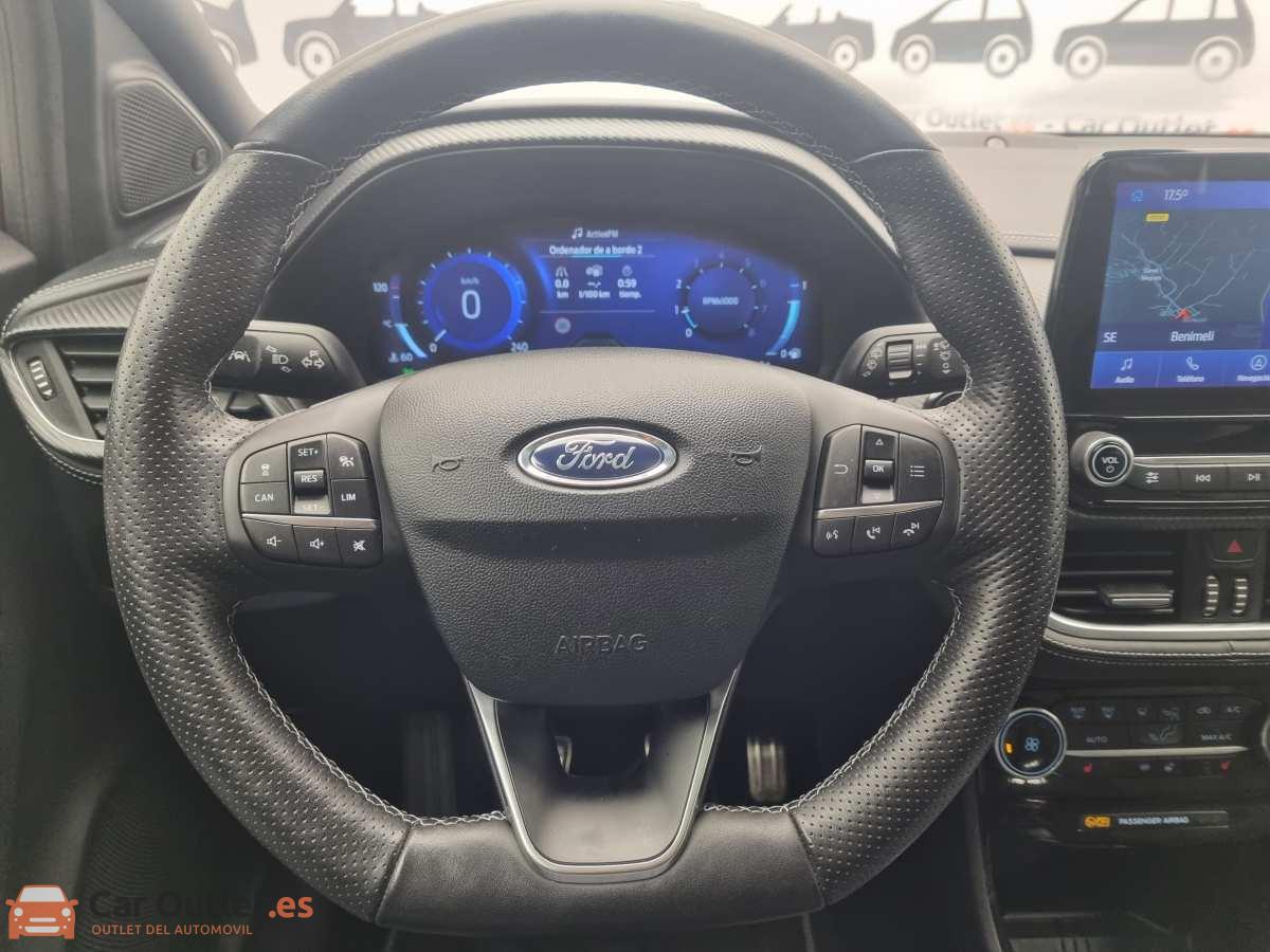 27 - Ford PUMA 2020