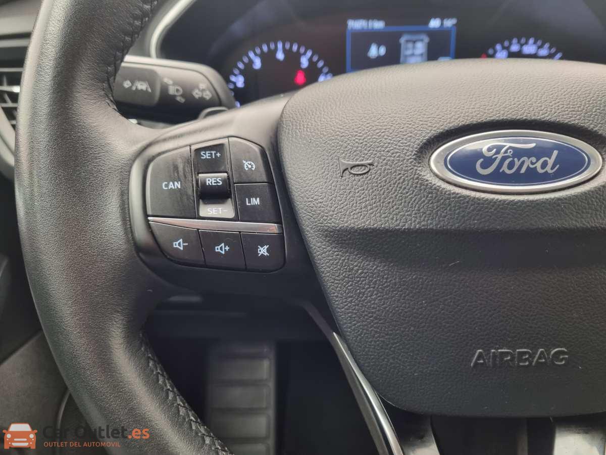23 - Ford Focus 2019 - AUTO