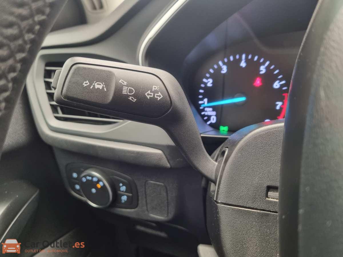 25 - Ford Focus 2019 - AUTO