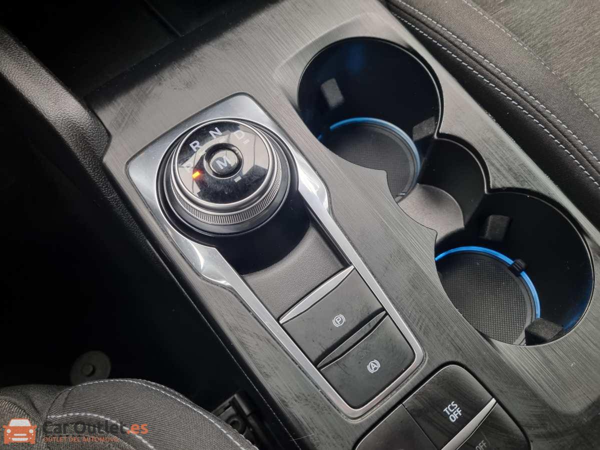 36 - Ford Focus 2019 - AUTO