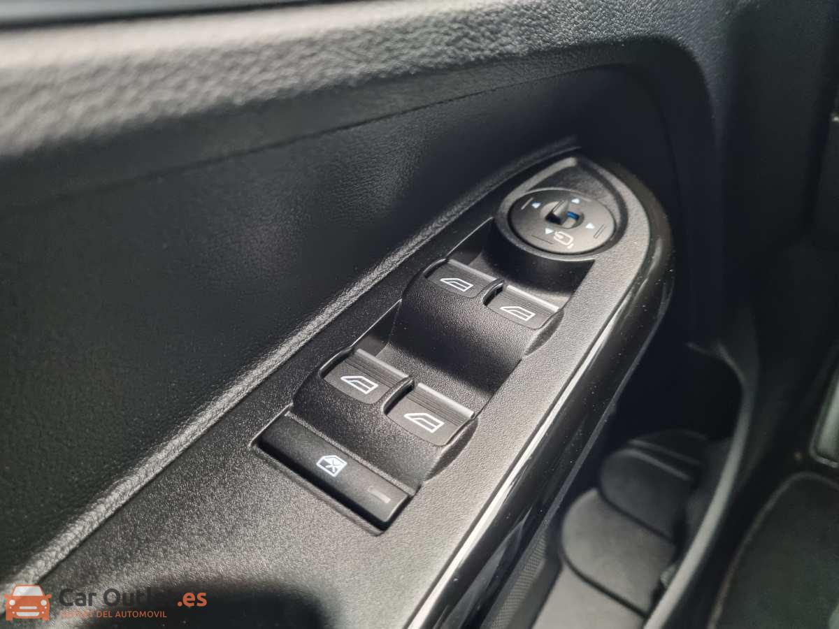 17 - Ford B-Max 2016 - AUTO