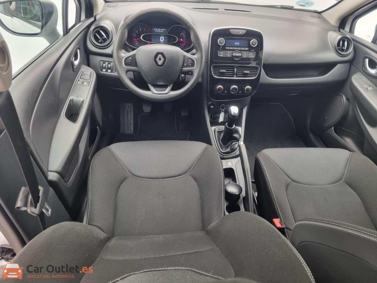 15 - Renault Clio 2017