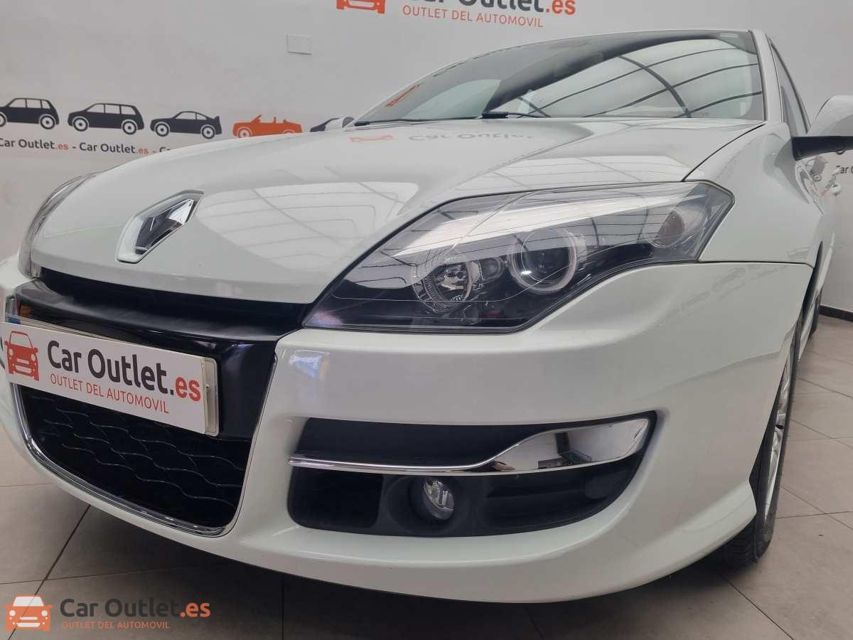 5 - Renault Laguna 2012