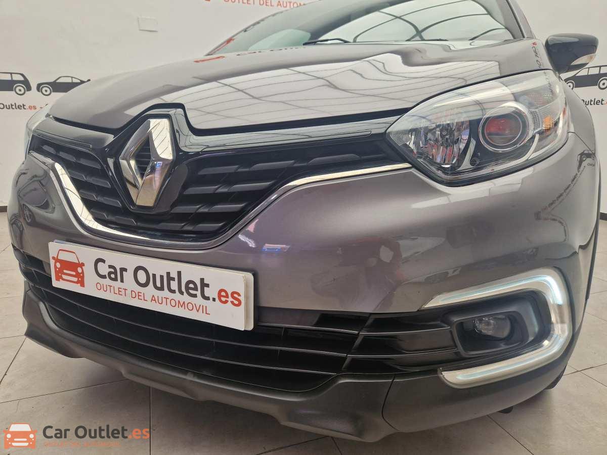 7 - Renault Captur 2018 - AUTO