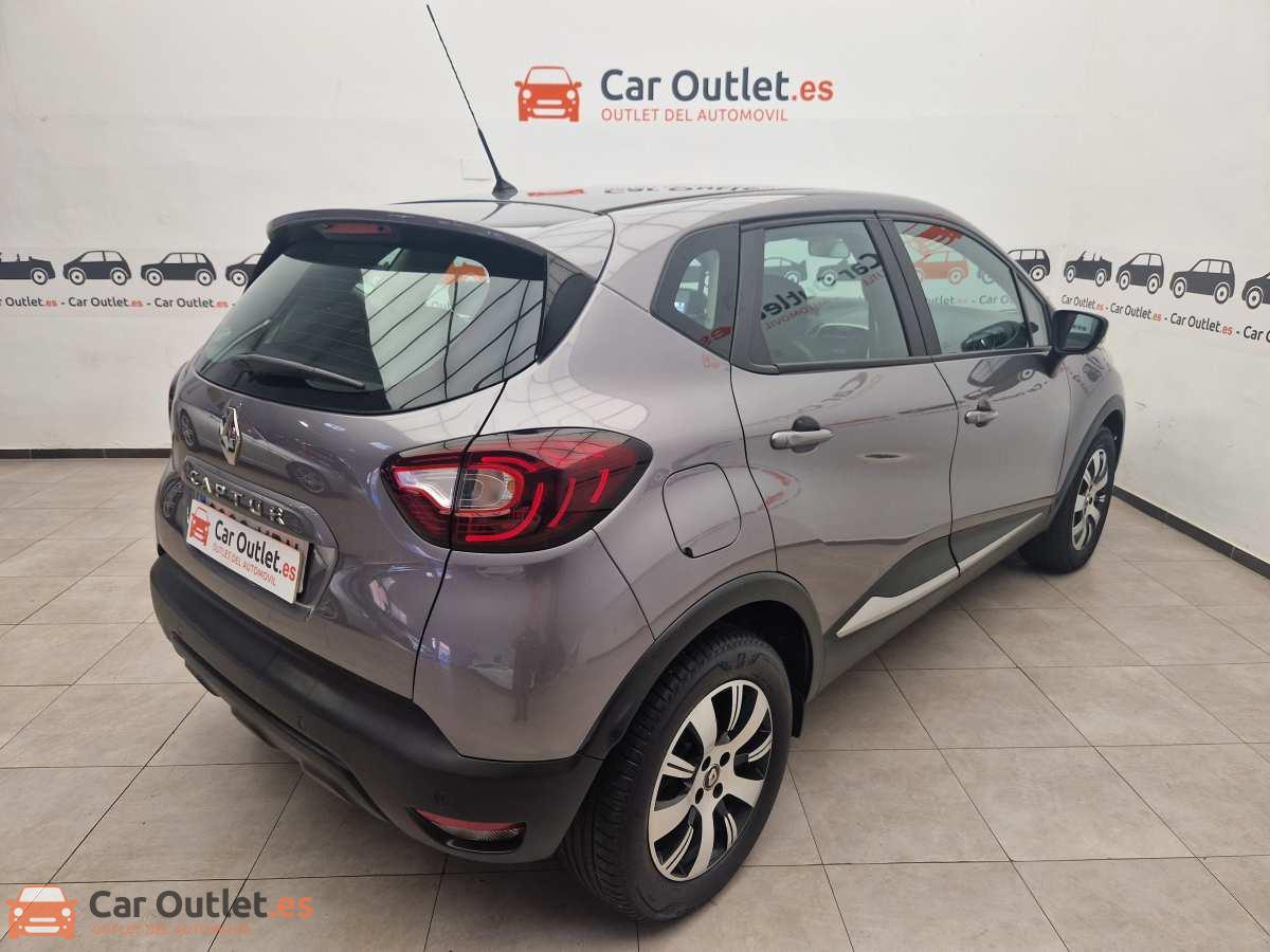 10 - Renault Captur 2018 - AUTO