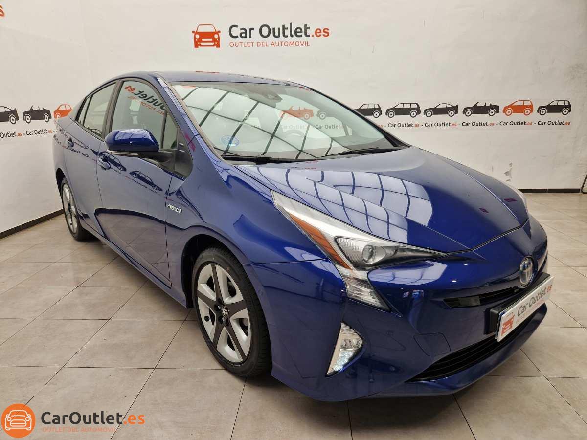 2 - Toyota Prius 2016 - AUTO