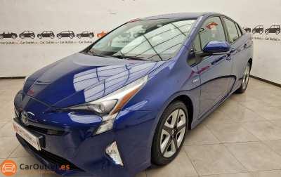 Toyota Prius Hybrid - 2016