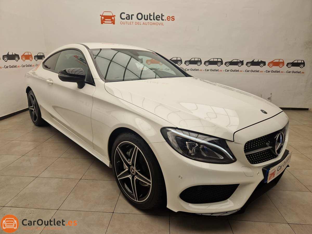 1 - Mercedes C Class 2018 - AUTO