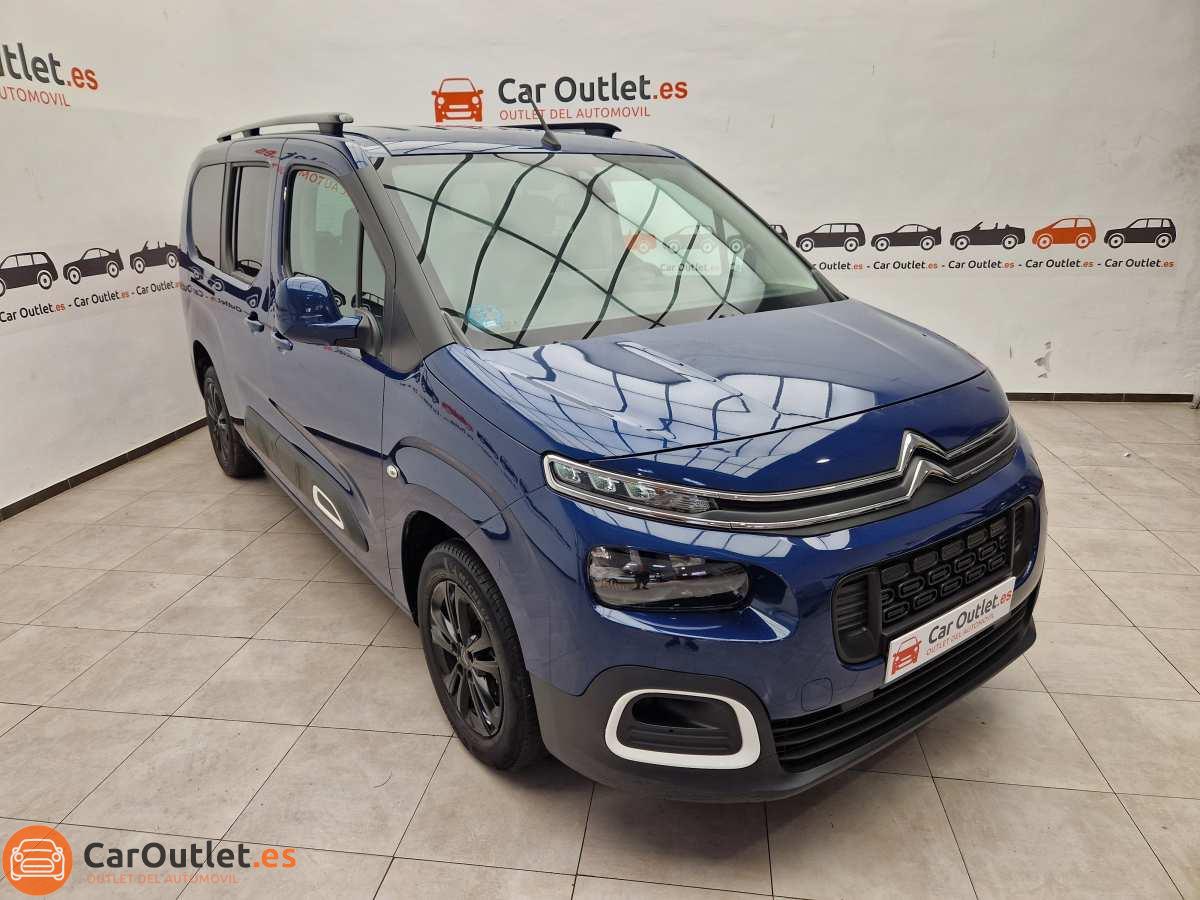 2 - Citroen Berlingo XL 2021