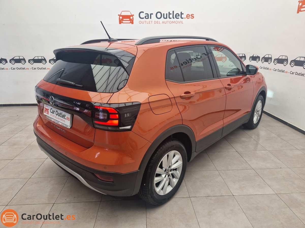 9 - Volkswagen T-CROSS 2022