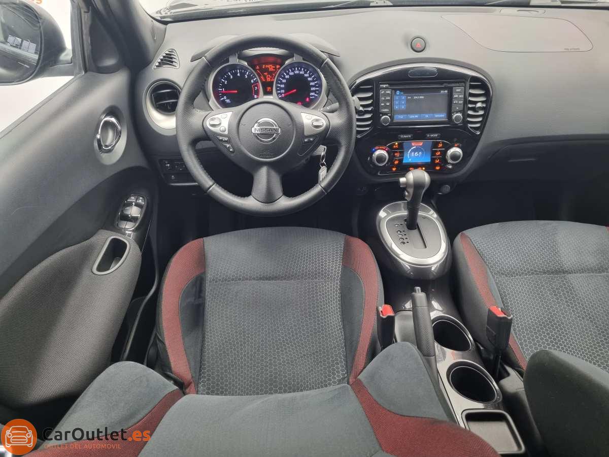 17 - Nissan JUKE 2013 - AUTO