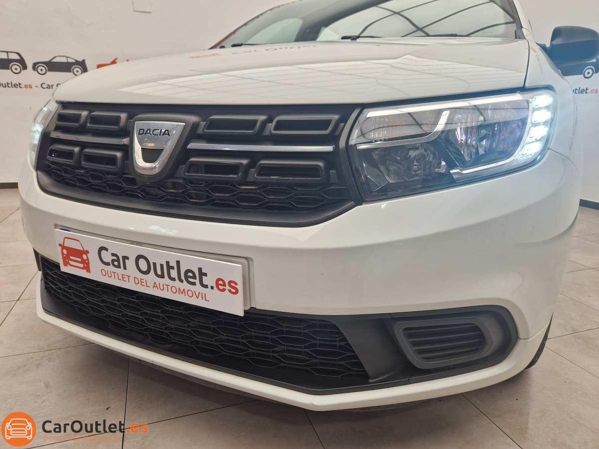 6 - Dacia Sandero 2017