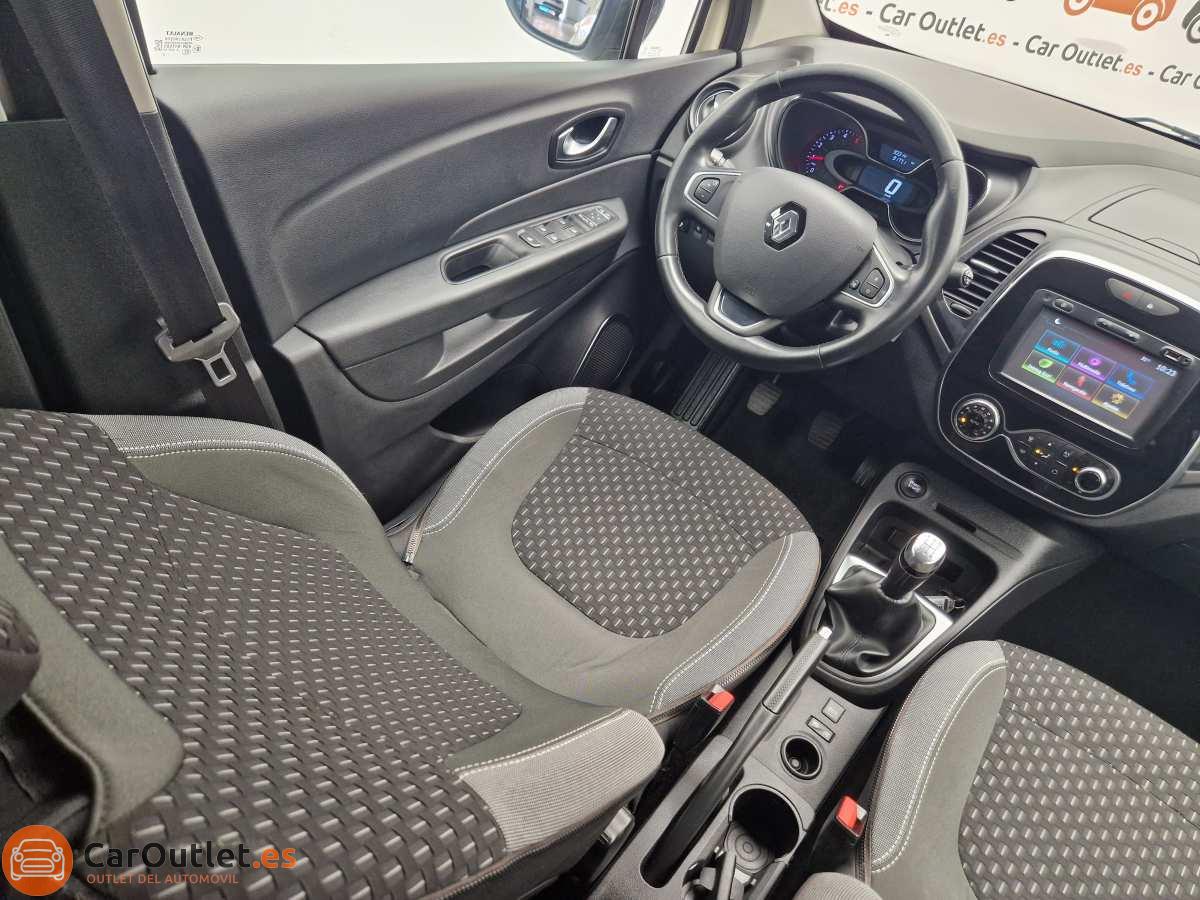 16 - Renault Captur 2018