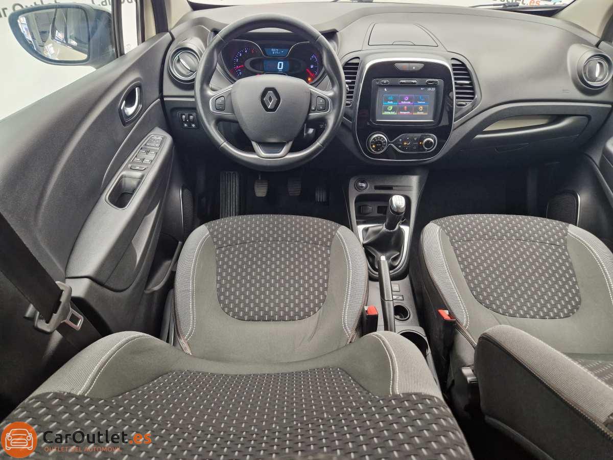 17 - Renault Captur 2018