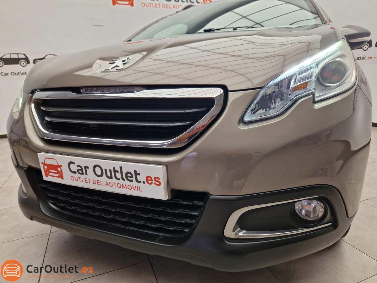 7 - Peugeot 2008 2014 - AUTO