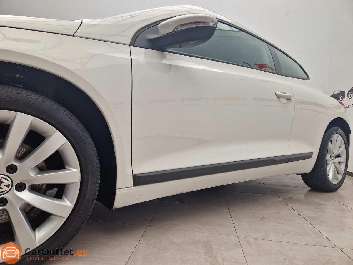 4 - Volkswagen Scirocco 2011 - AUTO