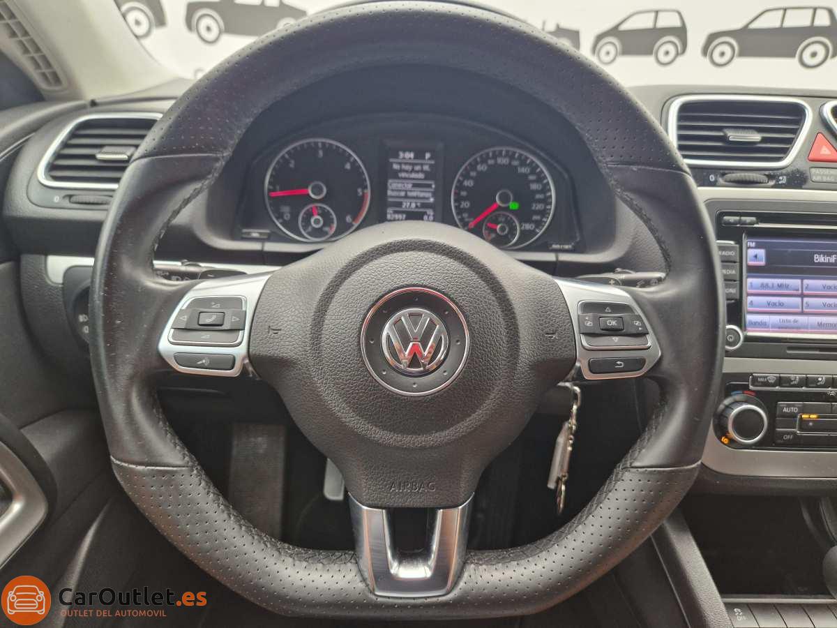 20 - Volkswagen Scirocco 2011 - AUTO