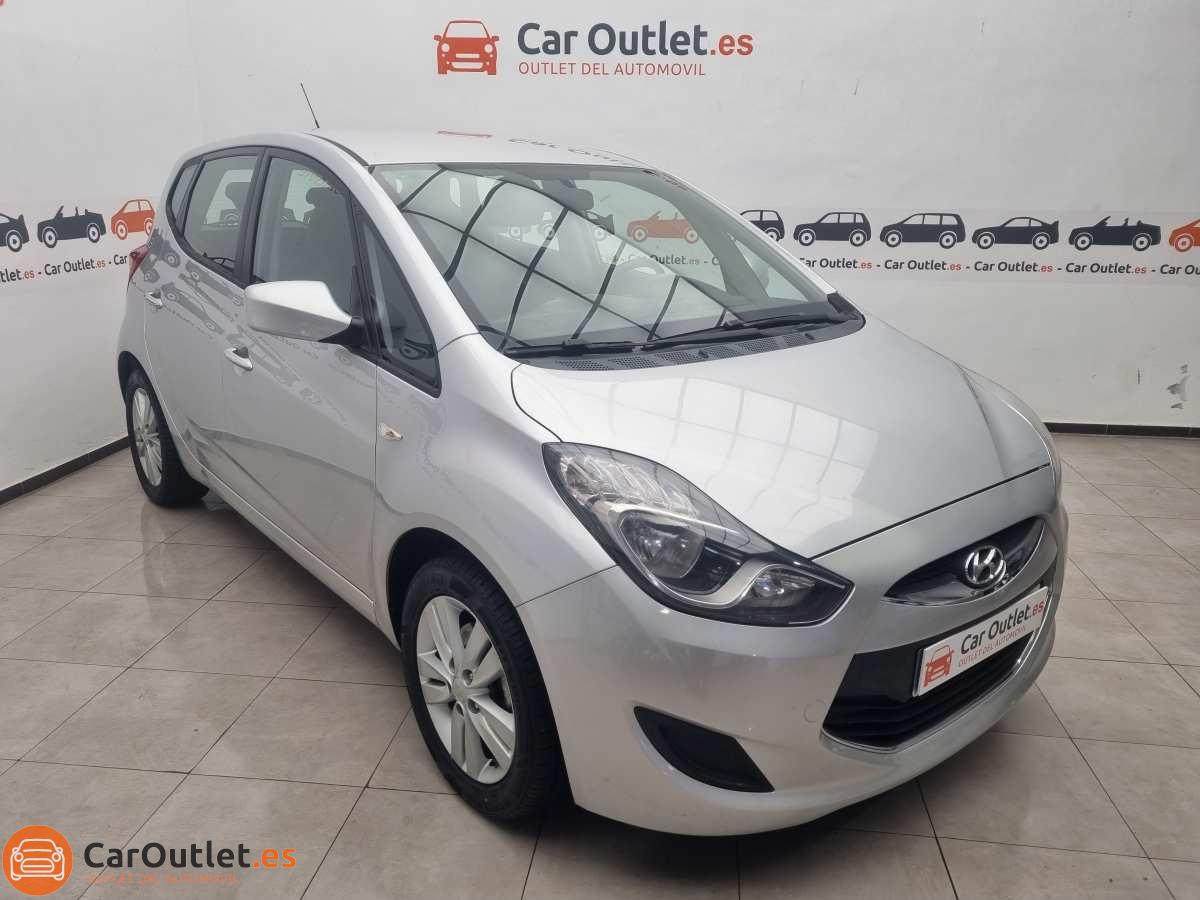 2 - Hyundai ix20 2014