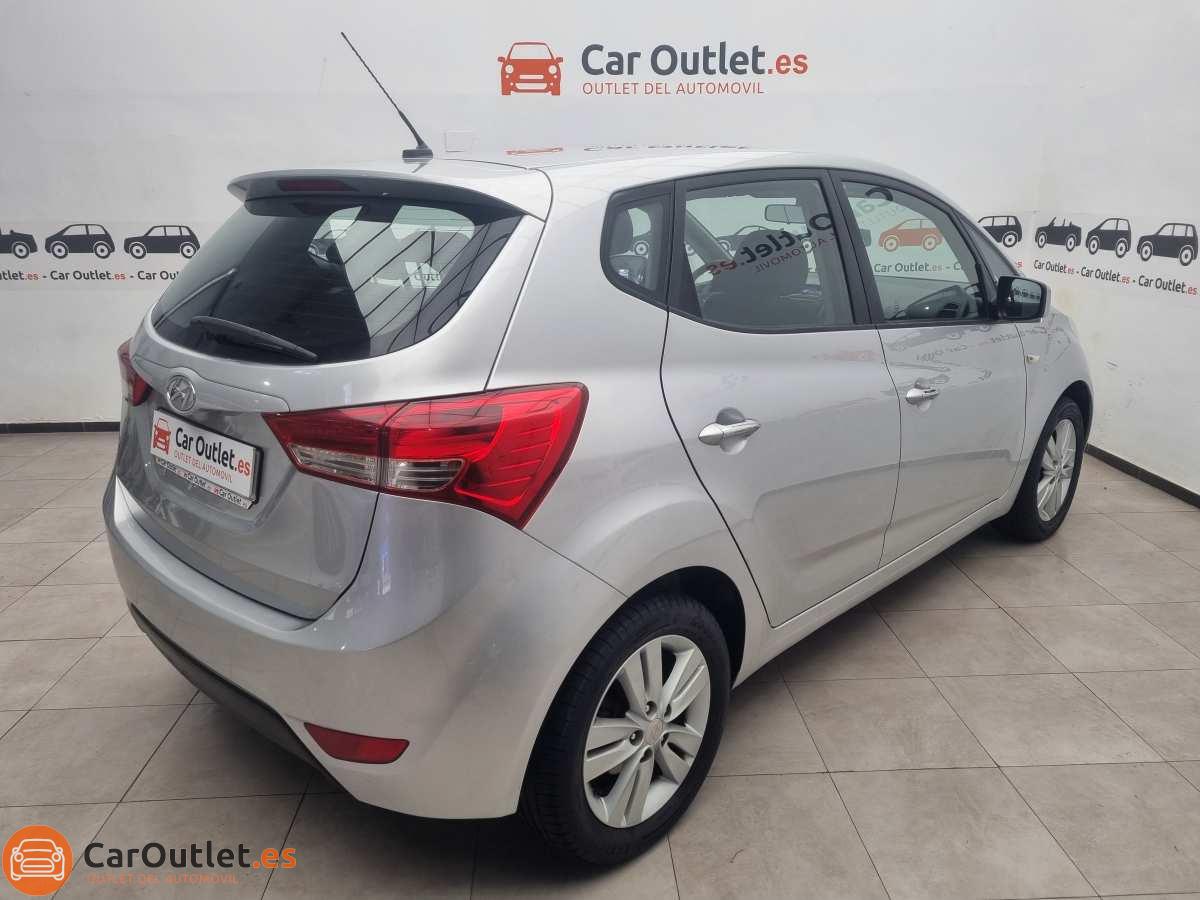 9 - Hyundai ix20 2014