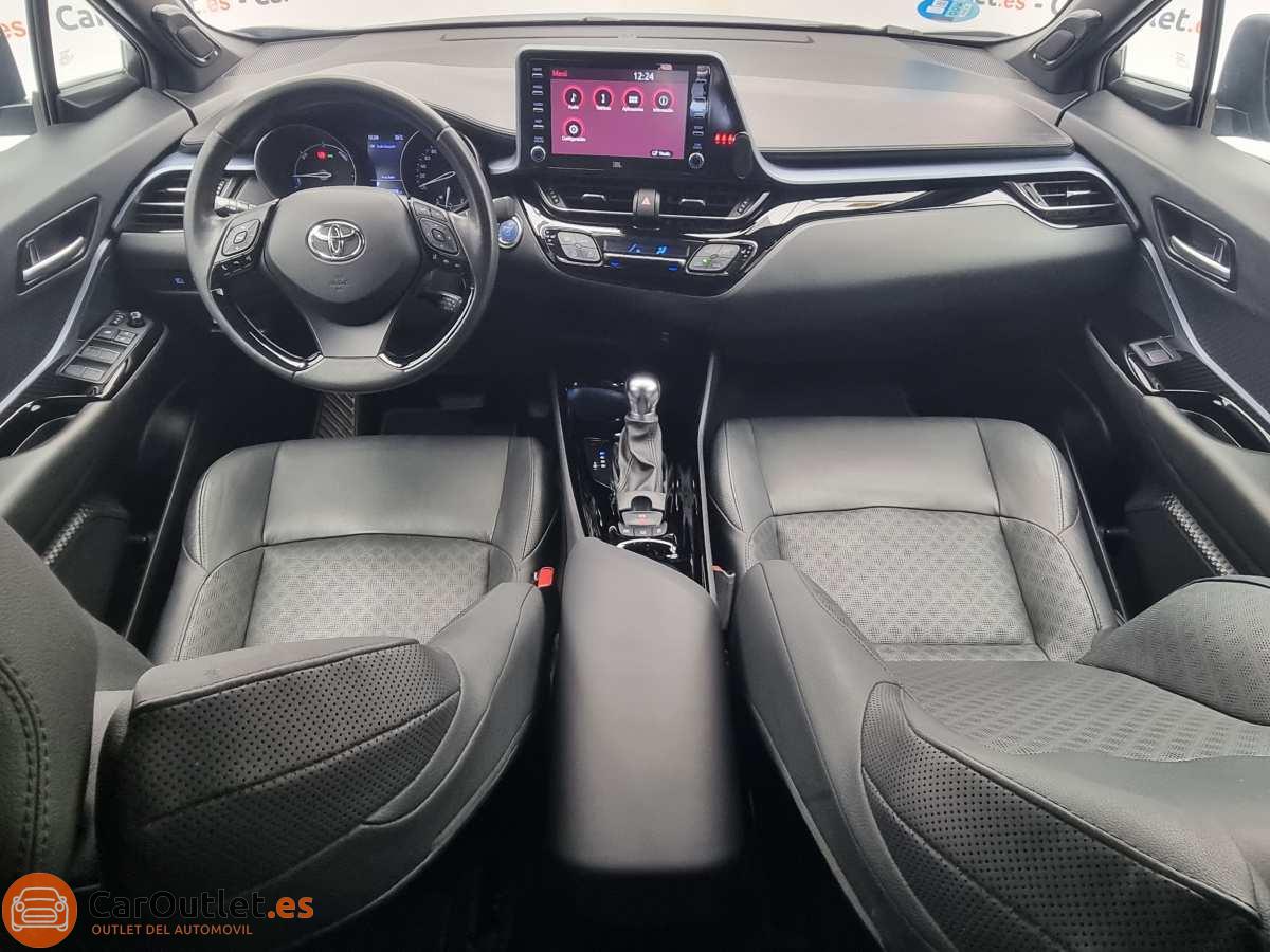 16 - Toyota CHR 2020 - AUTO