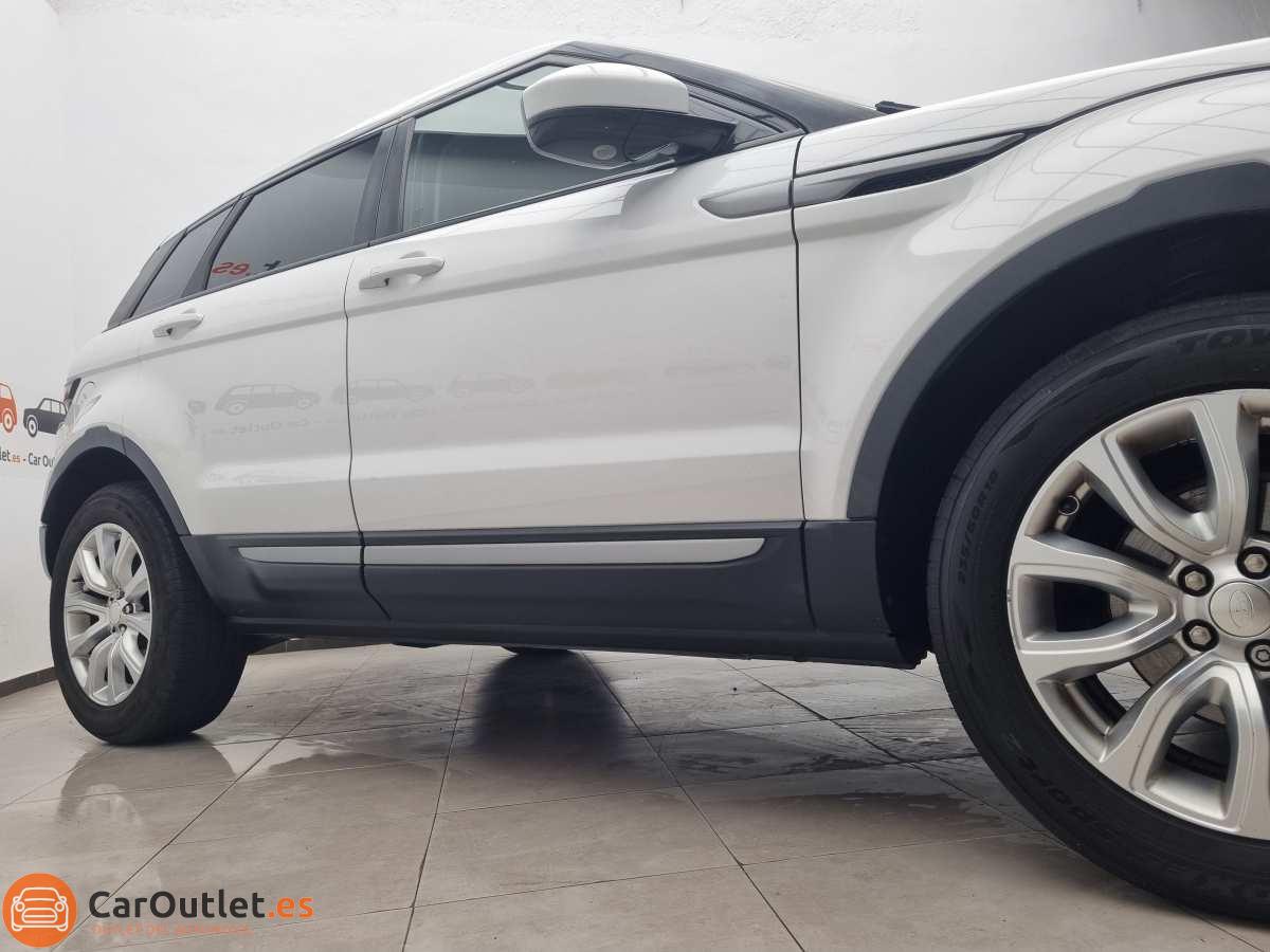 3 - Land Rover Range Rover Evoque 2014