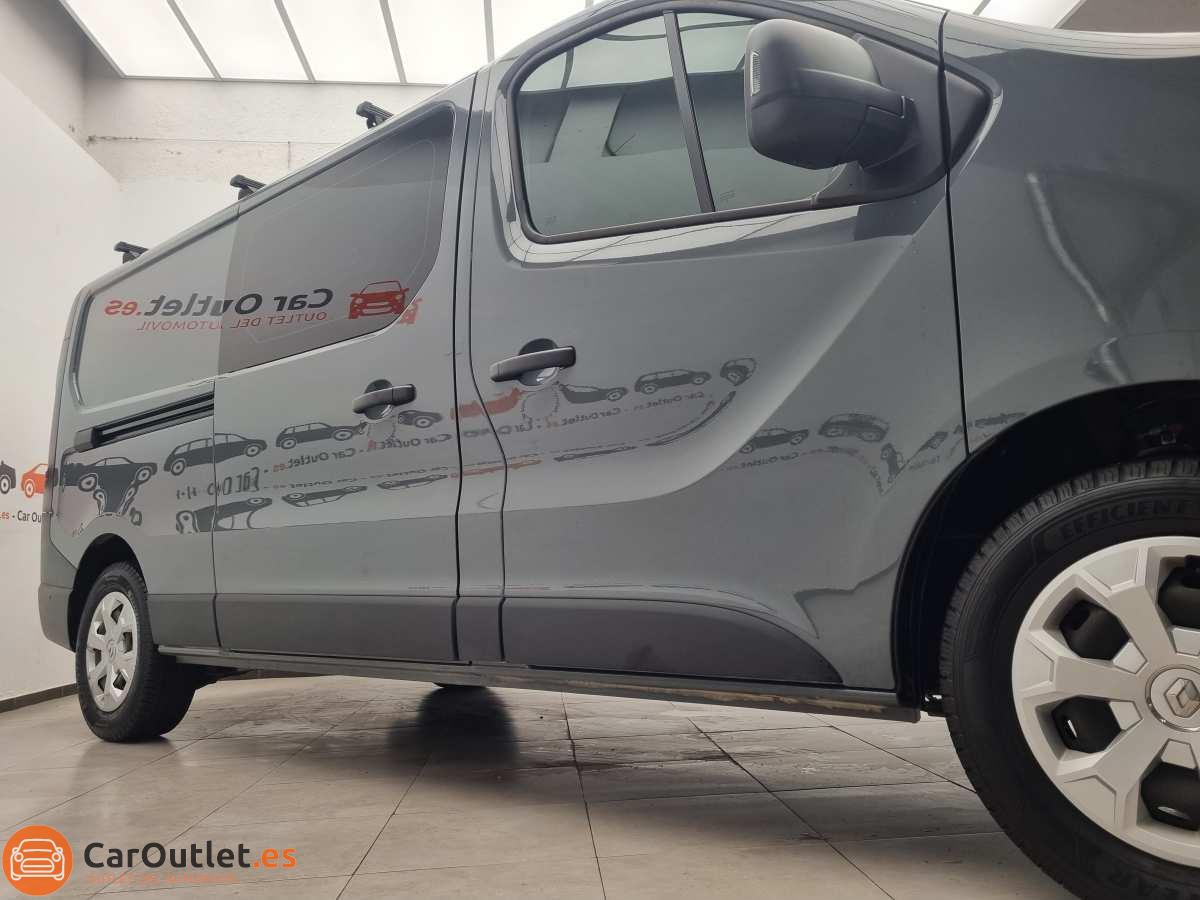 3 - Renault Trafic 2023