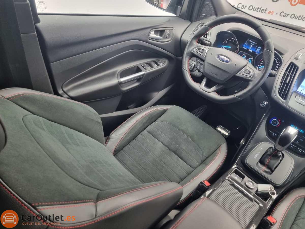 16 - Ford Kuga 2019 - AUTO