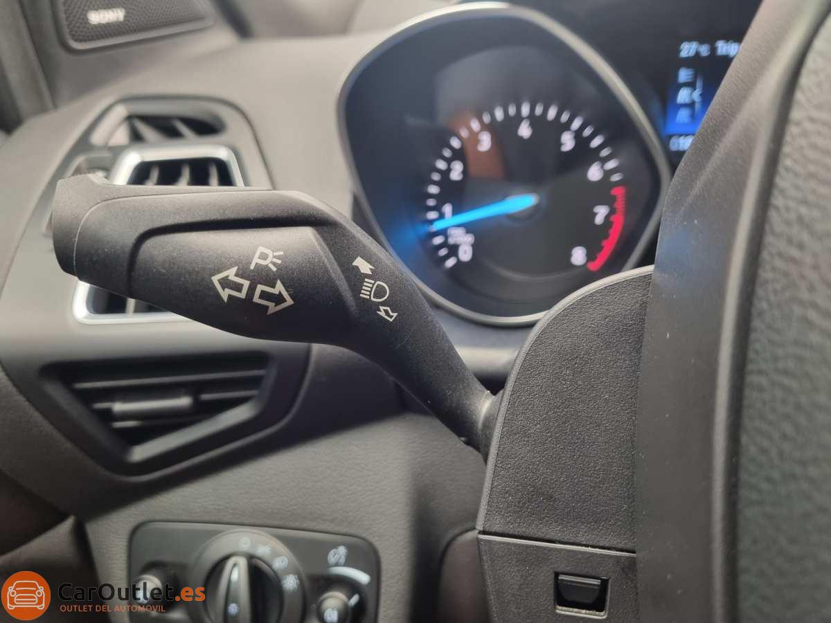 23 - Ford Kuga 2019 - AUTO