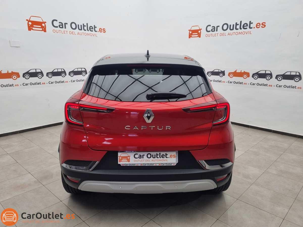 8 - Renault Captur 2023 - AUTO