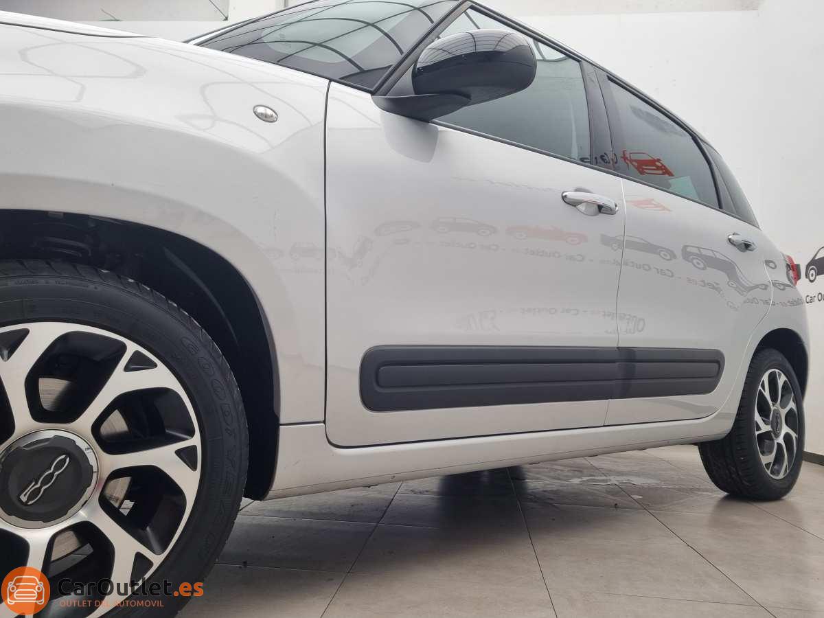 4 - Fiat 500L 2017