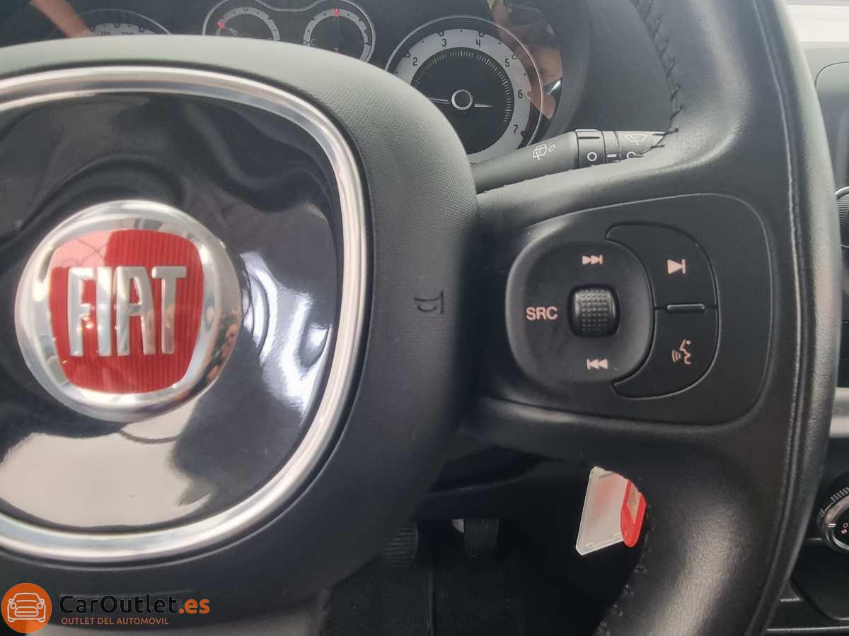 21 - Fiat 500L 2017