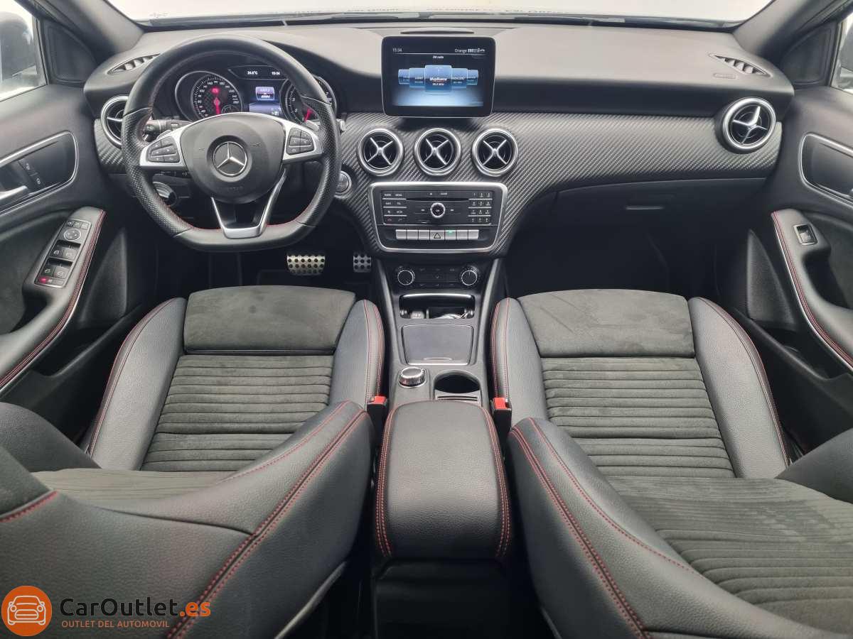 16 - Mercedes A Class 2017 - AUTO