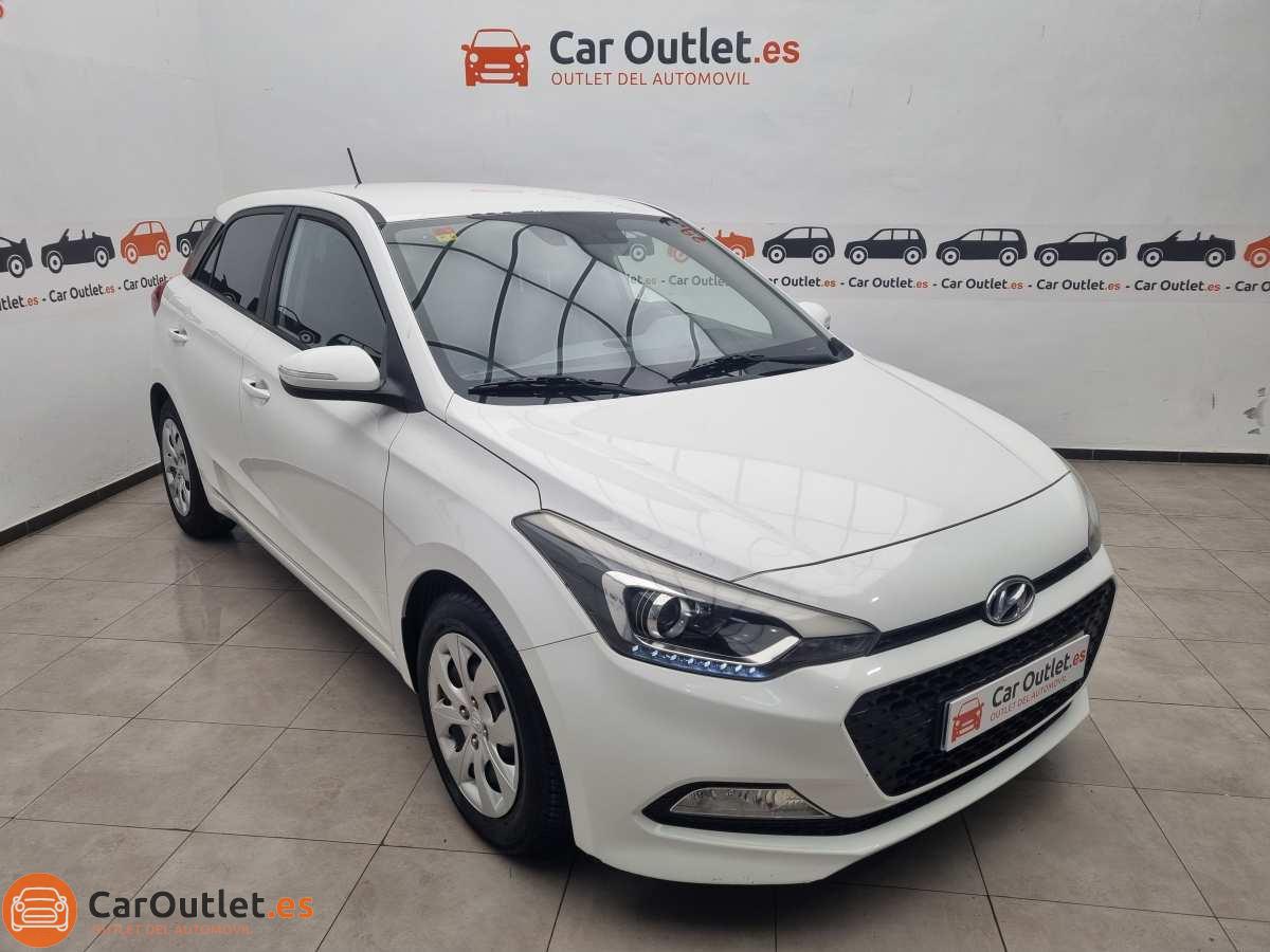 2 - Hyundai i20 2016