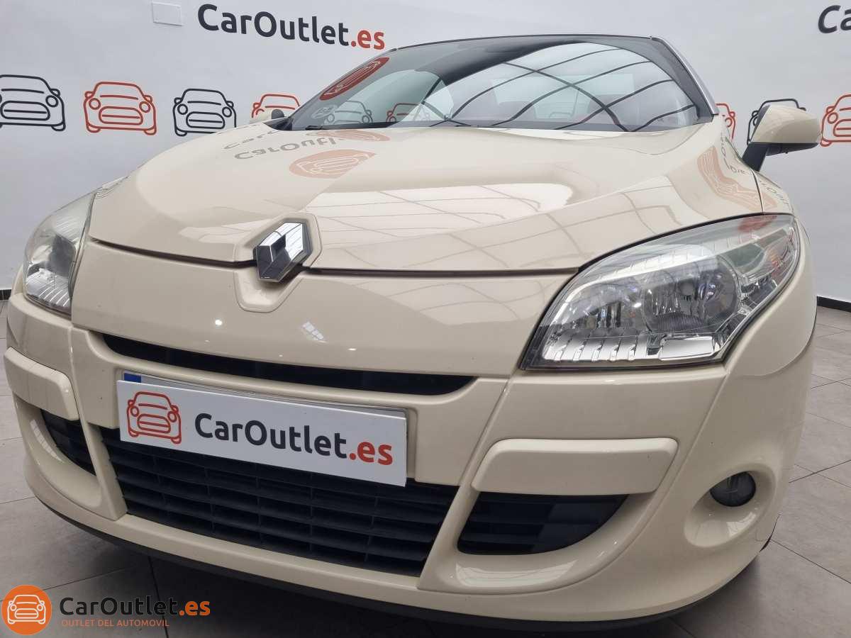 5 - Renault Megane 2012 - CABRIO