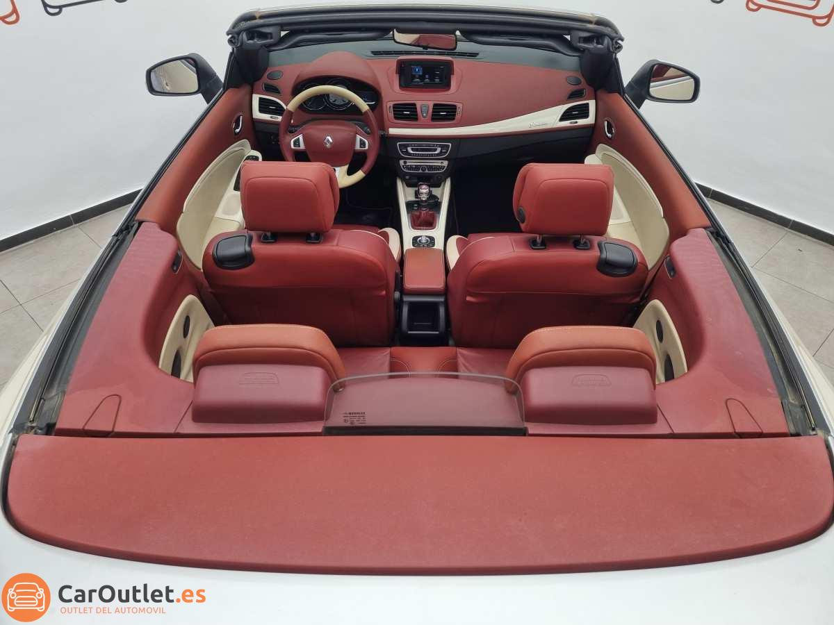 15 - Renault Megane 2012 - CABRIO