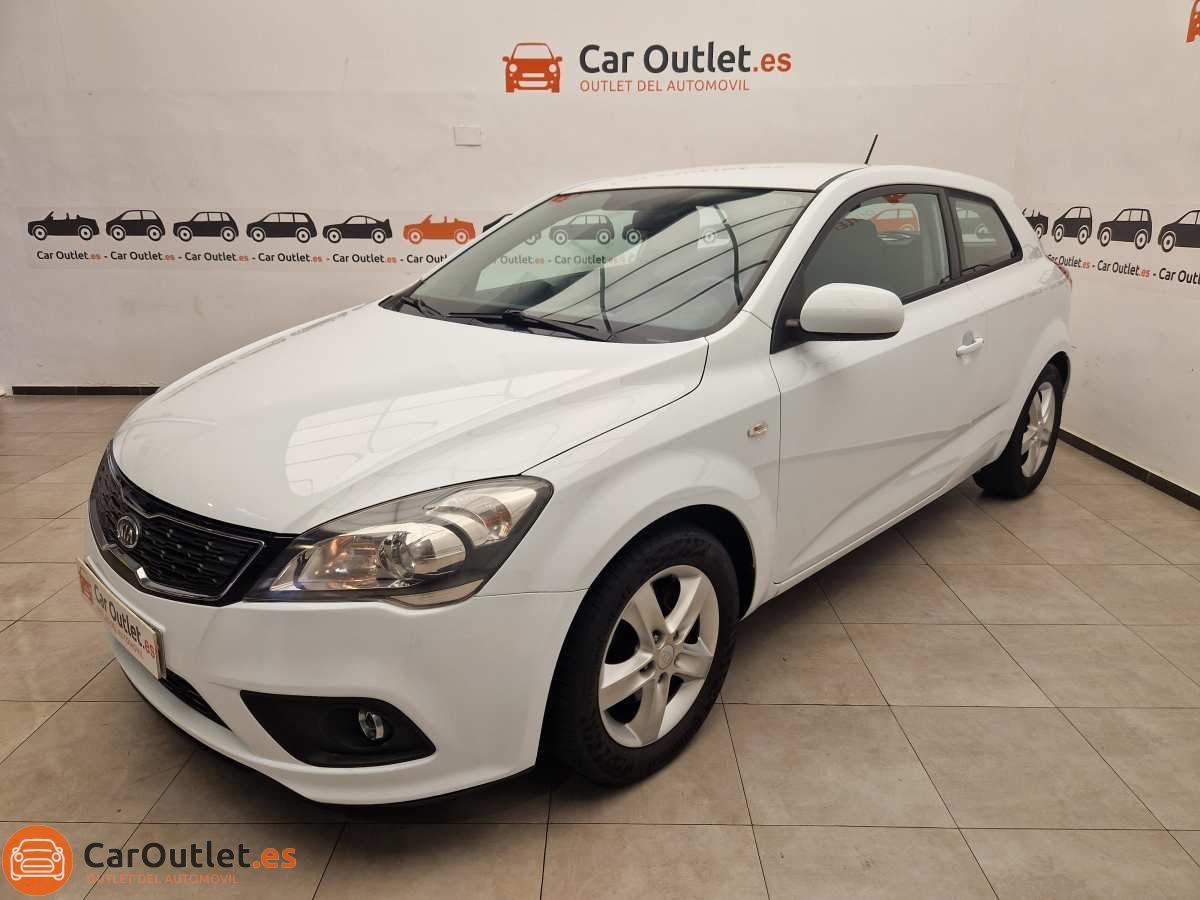 0 - Kia Cee'd 2011 - AUTO