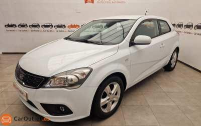 Kia Cee'd Benzin - 2011