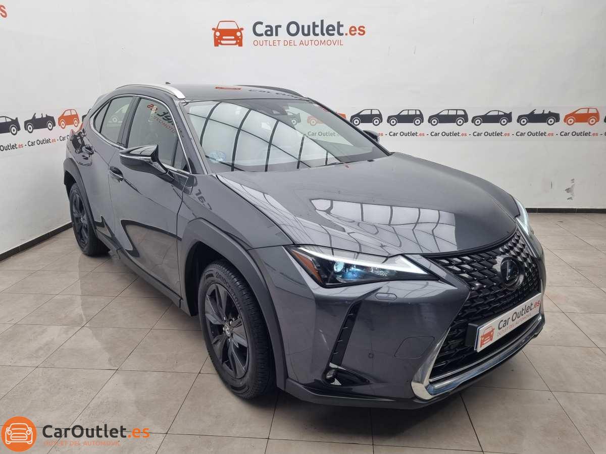 2 - Lexus UX 2022 - AUTO