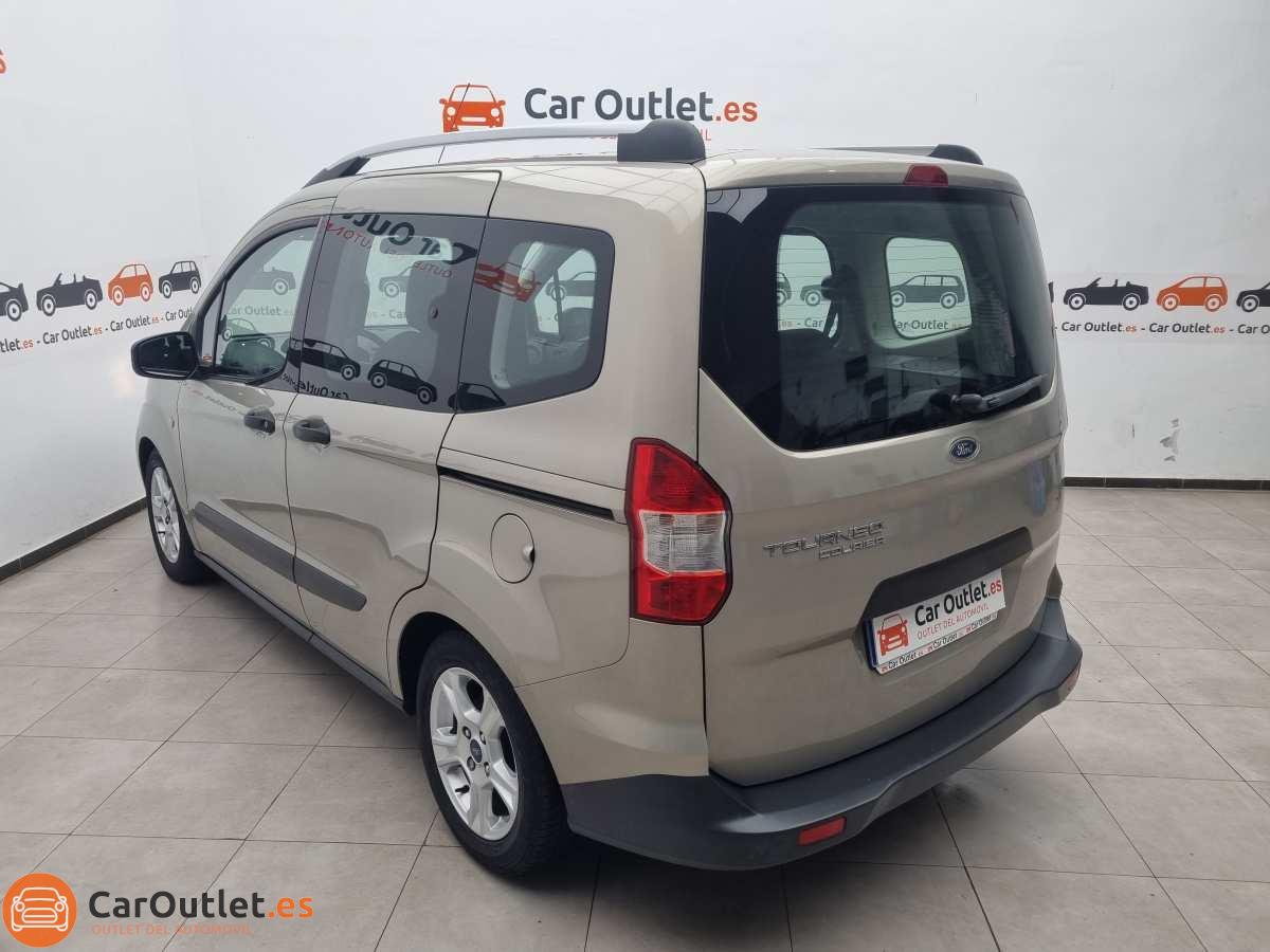 7 - Ford Tourneo Courier 2016