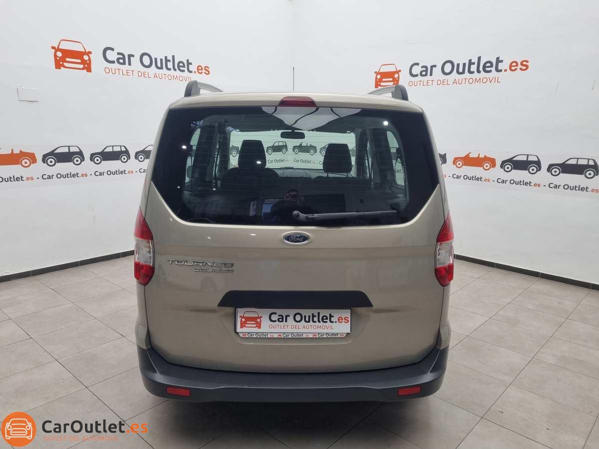 8 - Ford Tourneo Courier 2016