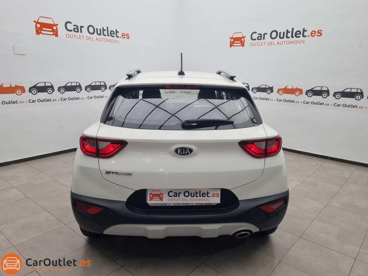 9 - Kia Stonic 2019