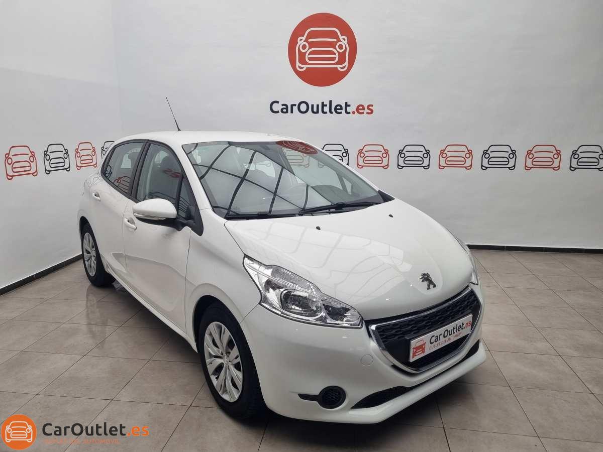 2 - Peugeot 208 2014 - AUTO